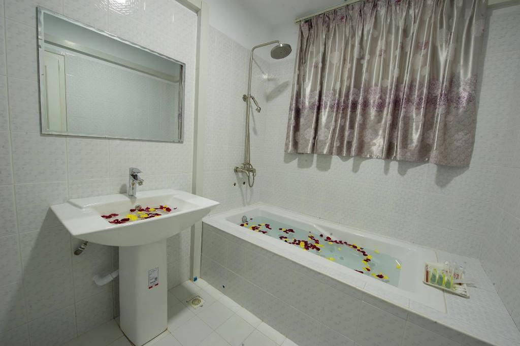 Taw Win Myanmar Hotel Mandalaj Pokój zdjęcie