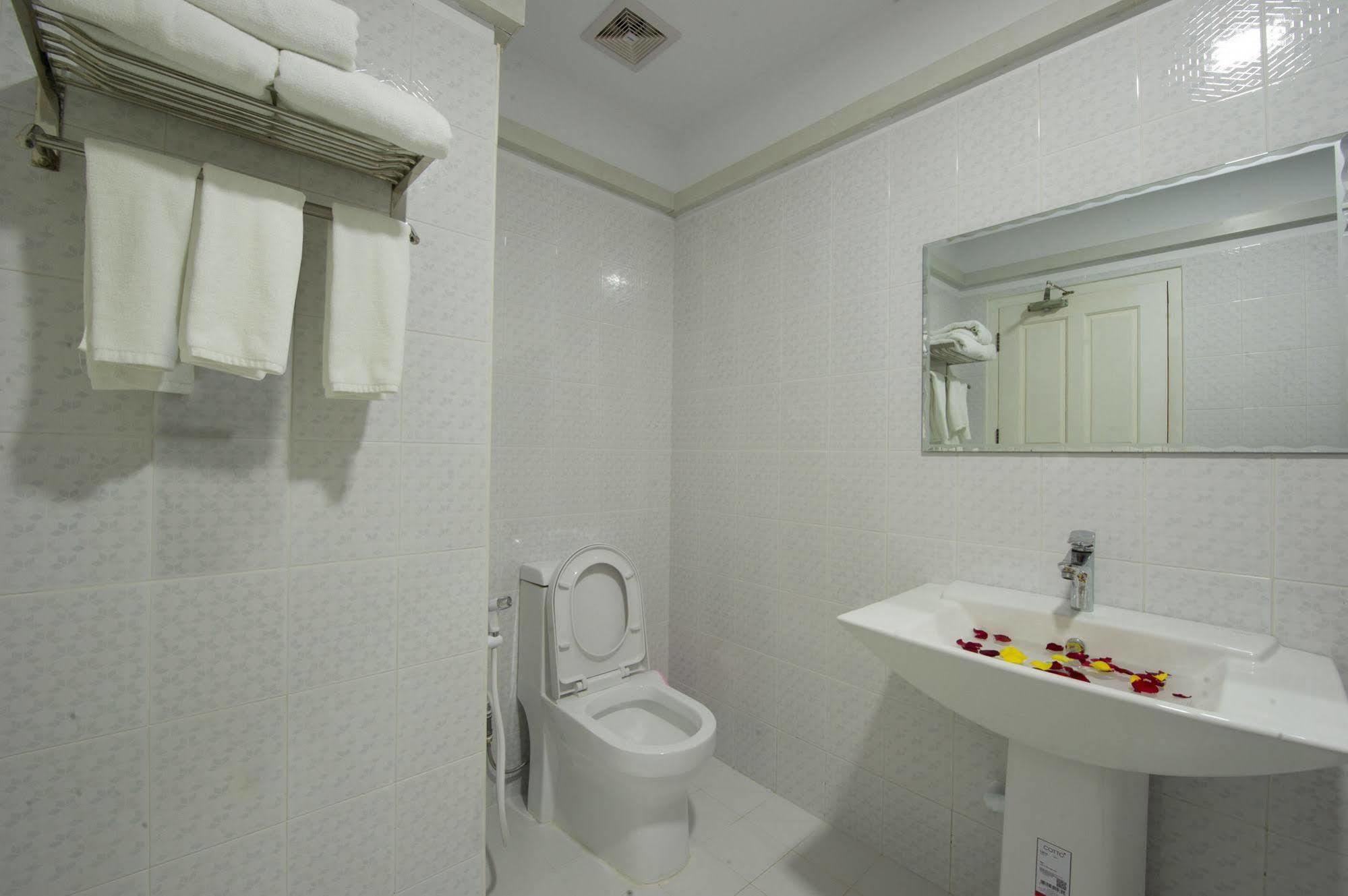 Taw Win Myanmar Hotel Mandalaj Zewnętrze zdjęcie
