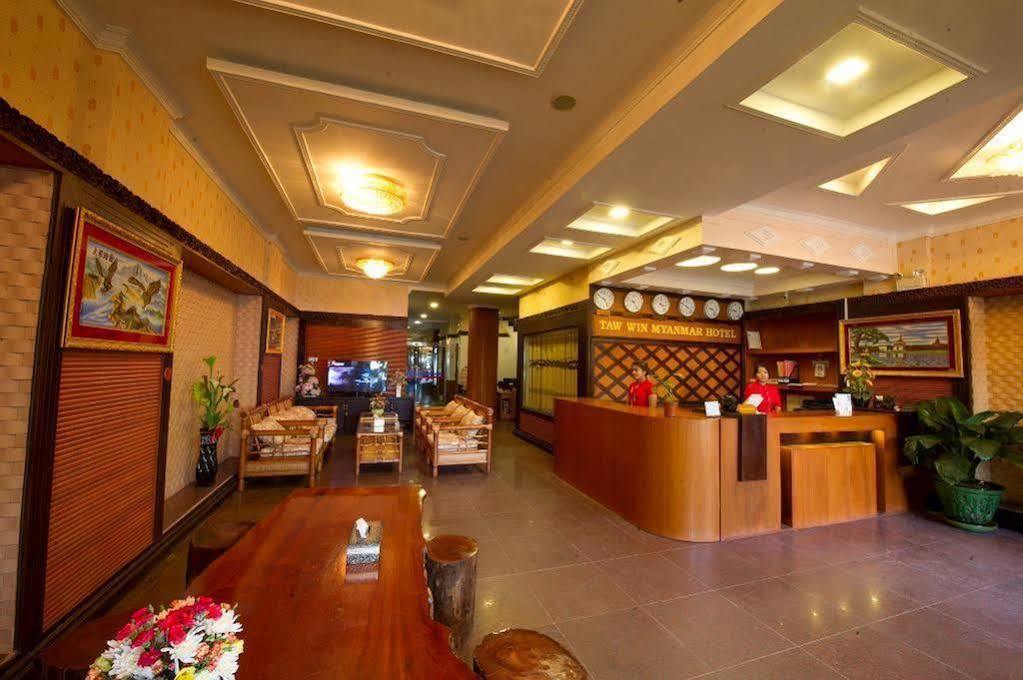 Taw Win Myanmar Hotel Mandalaj Zewnętrze zdjęcie