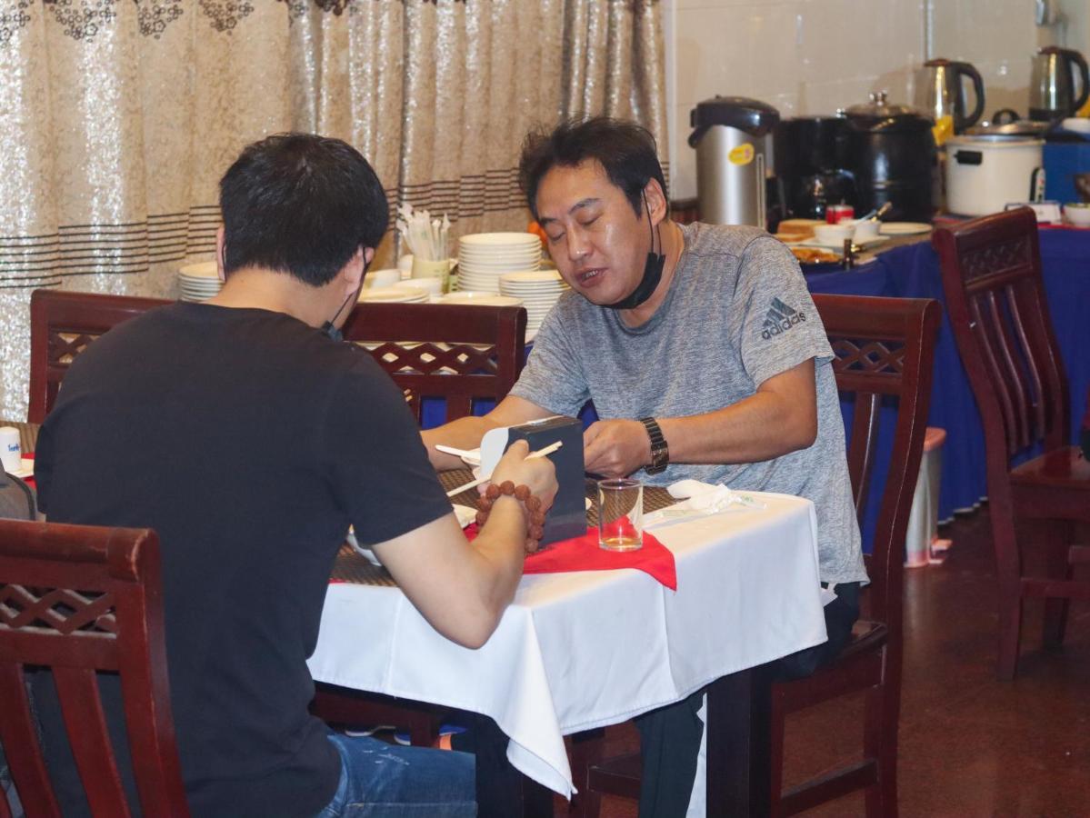 Taw Win Myanmar Hotel Mandalaj Zewnętrze zdjęcie